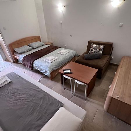 Booking Apartments Alone 1 Belgrado Exterior foto