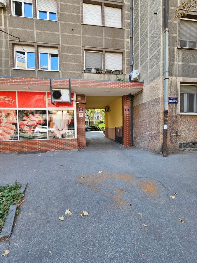 Booking Apartments Alone 1 Belgrado Exterior foto